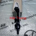 Tay mở cửa trước Kia Cerato 2019-2021 chính hãng 82661M6310