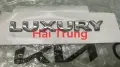 Chữ LUXURY Kia Seltos.
