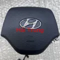 Túi khi vô lăng Hyundai Tucson.