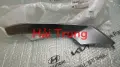 Nẹp mạ đèn gầm Kia Carnival 2022-2024 chính hãng 86595R0020 86596R0020. 