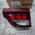 Đèn hậu trong Kia Sonet 2022-2024 chính hãng 92403CC100 92404CC100(3)