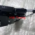 Khóa ngậm cửa Hyundai Tucson