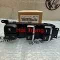 Cụm công tắc lên xuống kính tổng Kia Rondo 2012-2018 1 Auto chính hãng 93570A4010CA(1)