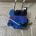 Khoá ngậm cửa trước Kia Rio Rh