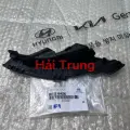 Ốp góc chân kính chắn gió Hyundai Starex chính hãng