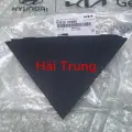 Ốp tam giác cửa sau Kia Cerato chính hãng