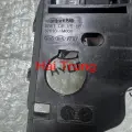 Tay mở cửa trong  Kia Forte