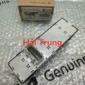 Công tắc nâng kính tổng Hyundai Sonata 2010 chính hãng 935703S000(1)