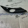Ốp đèn gầm bên tài Hyundai Avante 2011 chính hãng