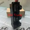 Công tắc tổng Hyundai Veloster chính hãng 935702V0004X(2)