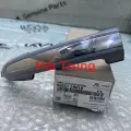 Tay mở cửa ngoài cửa trước Hyundai Santafe 2008-2011 chính hãng 826512B010