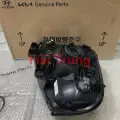 Đèn pha Kia Frontier K250 lòng đen