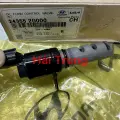 Van điều khiển dầu mặt máy hút Hyundai Sonata 2010-2014 chính hãng 243552G000.