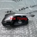Tay mở cửa trong Kia Morning 2012-2020 cao cấp 826201Y000 826101Y000(1)