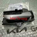 Tay mở cửa trong Hyundai I10 Grand 2014-2020 chính hãng 82620B4010PGB 82610B4010PGB 83620B4010PGB 83610B4010PGB(3)
