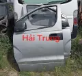 Cánh cửa sau Hyundai Starex.