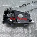 Tay mở cửa trong Kia Morning 2012-2020 cao cấp 826201Y000 826101Y000.