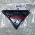 Ốp tam giác cửa sau Cerato chính hãng