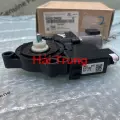 Mô tơ lên xuống kính trước Hyundai Santafe 2013-2018 chính hãng 824502W020 824602W020(1)