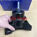 Chân máy trước phải Kia Carens Hàn Quốc 218102G400 218102G500