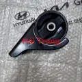 Chân máy 1 Kia Carnival 2004-2008 chính hãng