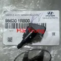 Vòi phun nước rửa kính Hyundai Accent chính hãng