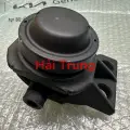 Chân đầu máy phải Kia Carnival 2005-2006 Hàn Quốc 0K55839060(3)