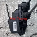 Ổ khóa ngậm cánh cửa Hyundai i30 chính hãng