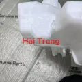 Bình nước rửa kính Hyundai Tucson 2019-2021 chính hãng 98611D3500.