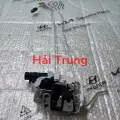 Ổ khóa ngậm cánh cửa sau Kia Morning chính hãng