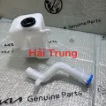 Bình đựng nước rửa kính Kia Carnival