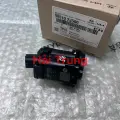 Mô tơ bơm nước rửa kính Hyundai I10 Grand 2014-2022 chính hãng 985102J500.
