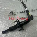Tổng côn trên Kia Soluto chính hãng