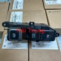 CÔNG TẮC PHANH TAY ĐIỆN TỬ HYUNDAI SANTAFE 2015-2021 933102W215FP 933102W315FP.