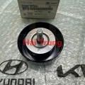 Bi tỳ trơn Hyundai Santafe 2015-2018 chính hãng 252872F000.