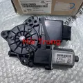 Mô tơ lên xuống kính trước Hyundai Santafe 2013-2018 chính hãng 824502W020 824602W020.