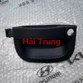 Tay mở cửa ngoài Kia Bongo3 KC2700 KC3000 cao cấp 826504E000 