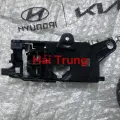 Tay mở cửa Hyundai Sonata