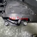 Mô tơ gạt mưa kính cốp Hyundai Santafe chính hãng