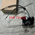Ổ khoá ngậm cánh cửa Kia Sorento chính hãng