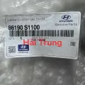 Ốp tam giác chân gương Hyundai Santafe 2019-2021 chính hãng