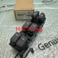 Công tắc nâng kính tổng Hyundai Sonata 2010 chính hãng 935703S000(2)