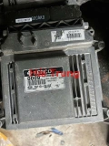 Tháo xe Hộp điều khiển động cơ hộp đen Ecu Morning Picanto 3911002JA5