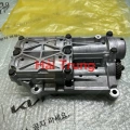 Trục cân bằng động cơ liền bơm dầu Hyundai Santafe 2006-2011 chính hãng 2330027430.