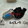 Mô tơ gạt mưa trước Kia K3 2022, Kona 2018 chính hãng 98110C1950.