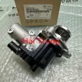 Van tuần hoàn khí thải Hyundai Santafe, Sorento chính hãng 284102F000(1)