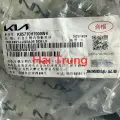 Nỉ táp pi hông sau Kia Soluto 2019-2022 chính hãng 85730h7000WK 85740h7000WK(1)