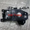 Tay nắm cửa trong Kia Rondo chính hãng