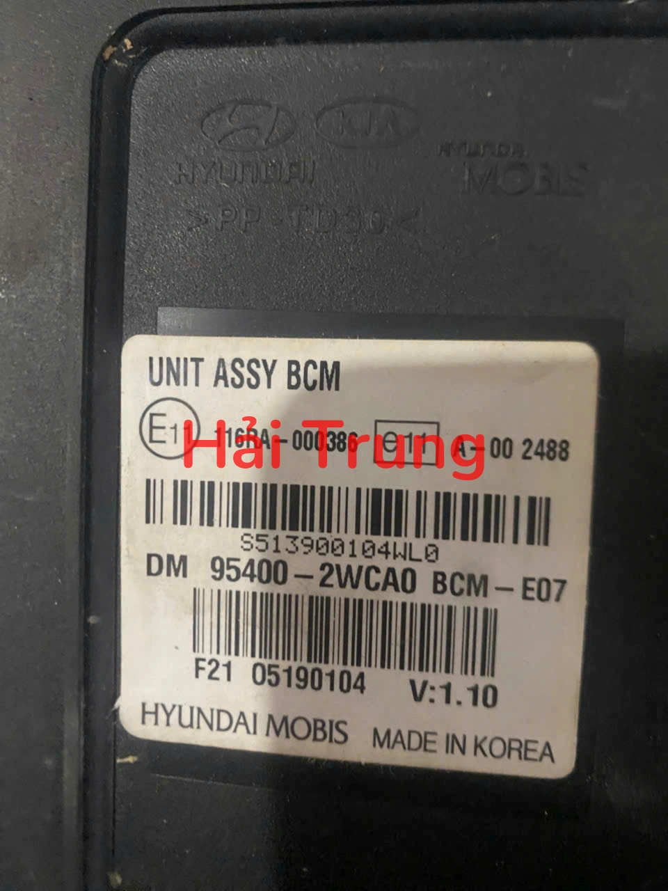 HỘP BCM SANTAFE 2013-2018 THÁO XE 954002WCA0