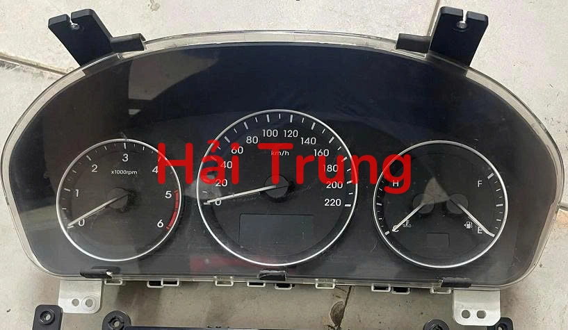 Tháo xe Đồng hồ táp lô Hyundai Starex 2019 2020 2021